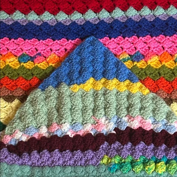 Colorful Scrappy Crochet Afghan 47X66 - Picture 10 of 12